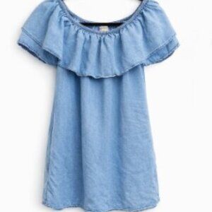 4 for $25 💙 ZARA Off-the-Shoulder Denim Mini Dress 💙 Large